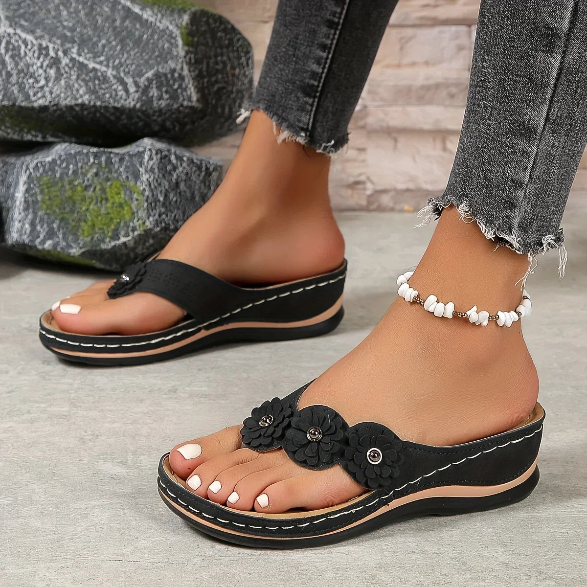 šø Floral Beach Flip-Flops for Women