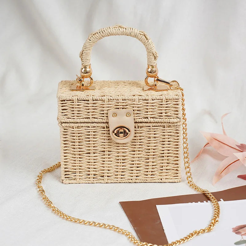 š New Rattan Black Straw Shoulder Bag ā Handwoven Beach Style