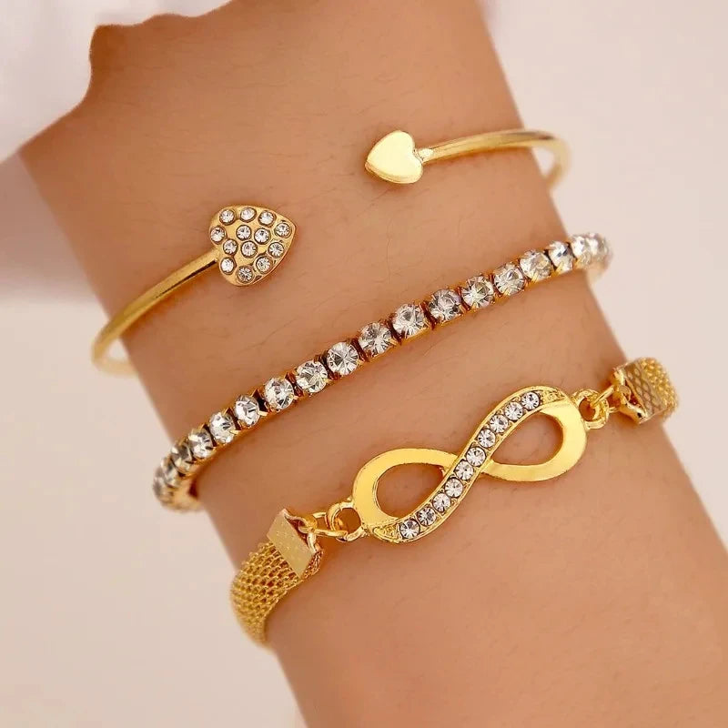 💎 VINTAGE RHINESTONE HEART BRACELETS