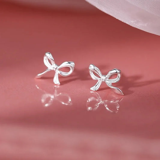 🎀 Sweet Bow Stud Earrings