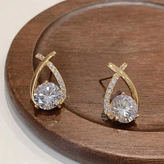 πΒ Fashion Cross Stud Earrings