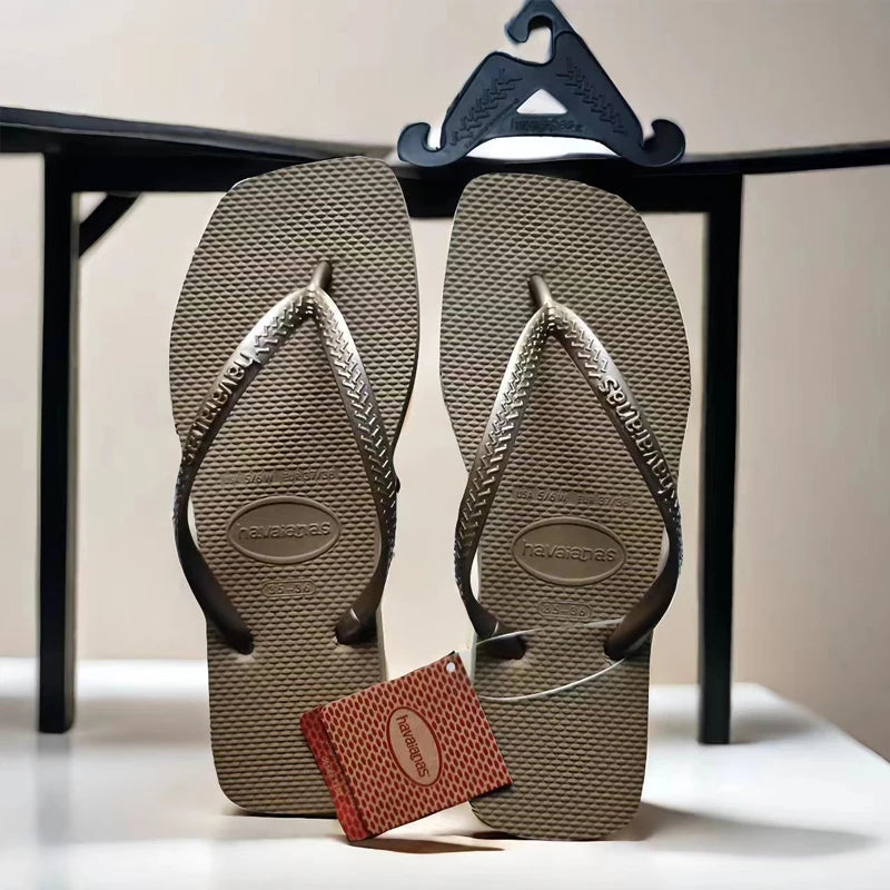 š©· Havaianas Brazil Havana Flip-Flops