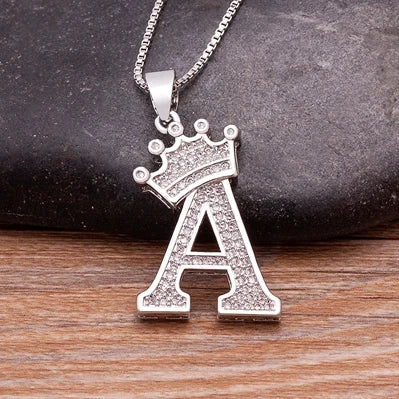 👑 Fashion Luxury A-Z Crown Alphabet Pendant Necklace