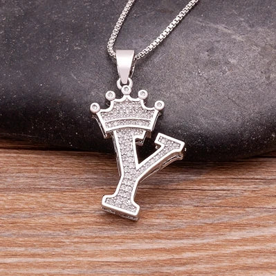 👑 Fashion Luxury A-Z Crown Alphabet Pendant Necklace