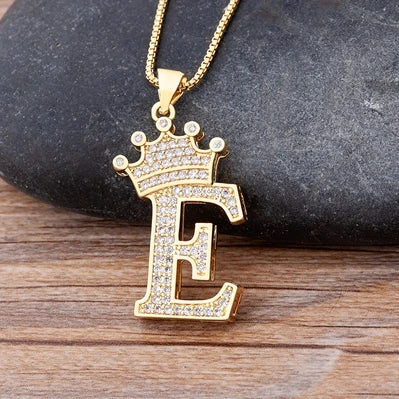 👑 Fashion Luxury A-Z Crown Alphabet Pendant Necklace
