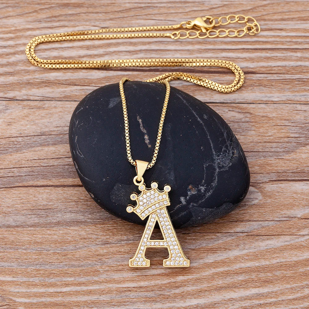 👑 Fashion Luxury A-Z Crown Alphabet Pendant Necklace