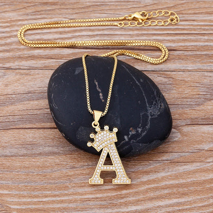 👑 Fashion Luxury A-Z Crown Alphabet Pendant Necklace