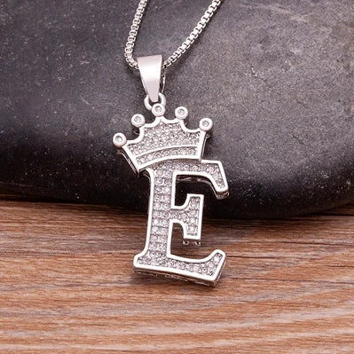 👑 Fashion Luxury A-Z Crown Alphabet Pendant Necklace