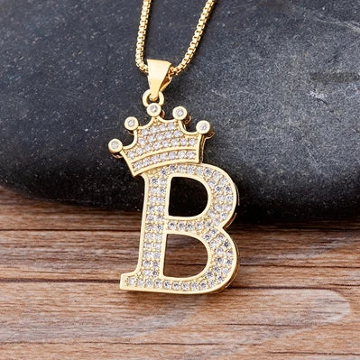 👑 Fashion Luxury A-Z Crown Alphabet Pendant Necklace