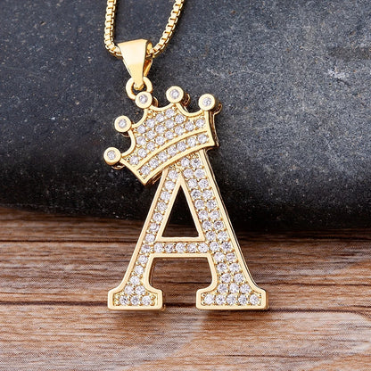 👑 Fashion Luxury A-Z Crown Alphabet Pendant Necklace