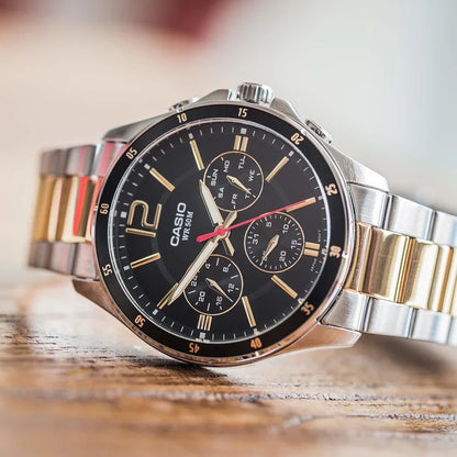 ⌚ Casio Men's Quartz Watch – Sporty & Durable Timepiece