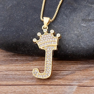 👑 Fashion Luxury A-Z Crown Alphabet Pendant Necklace