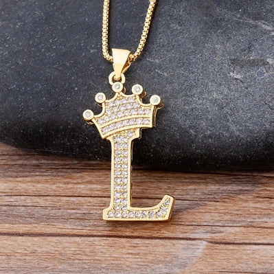 👑 Fashion Luxury A-Z Crown Alphabet Pendant Necklace