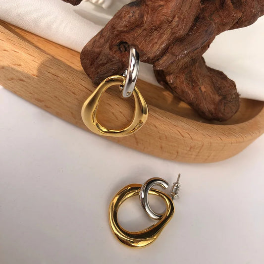 ✨ Vintage Double-Color Metal Stud Earrings