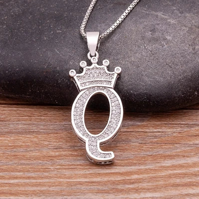 👑 Fashion Luxury A-Z Crown Alphabet Pendant Necklace