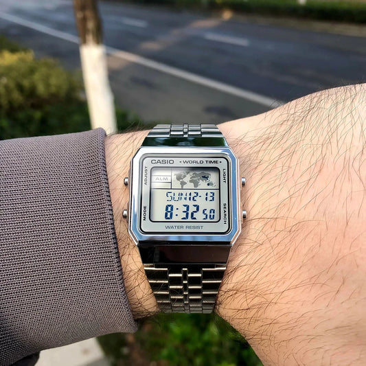 ⌚ Casio Vintage – Multi-Functional Quartz Watch for Men