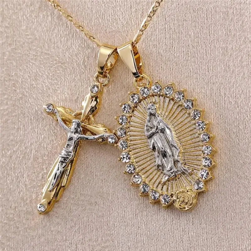 ✝️ Vintage Ice Jesus Pendant