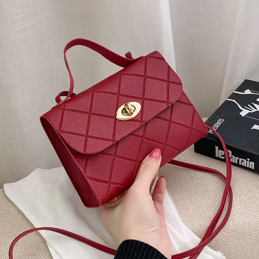🎒 Trendy Small Messenger Bag – Everyday Red Elegance