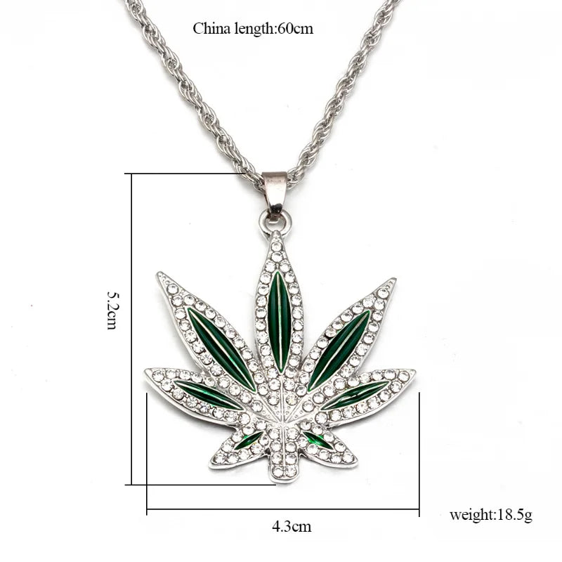 🍁 Vintage Style Inlaid Metal Maple Leaf Necklace