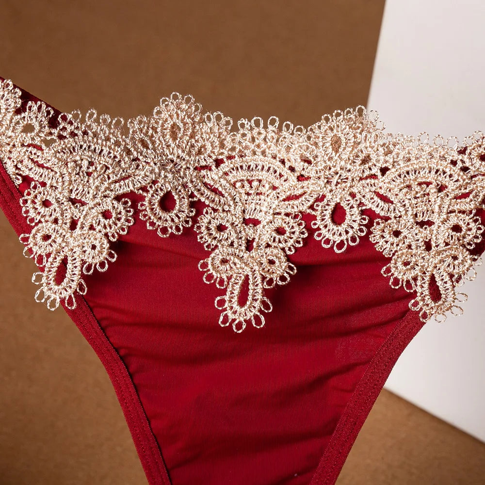 🔥 Sexy G-String Underwear – Floral Embroidery T-Back Lingerie