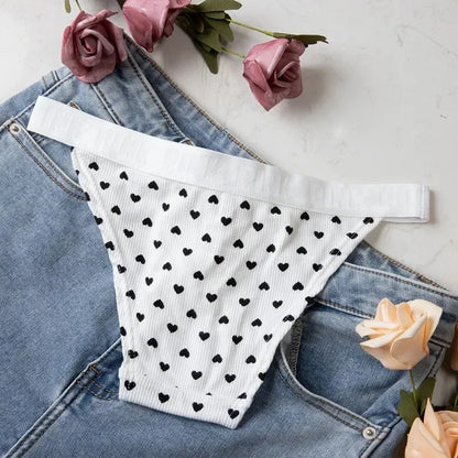 🩷 Comfort Cotton Panties – Everyday Softness & Fit