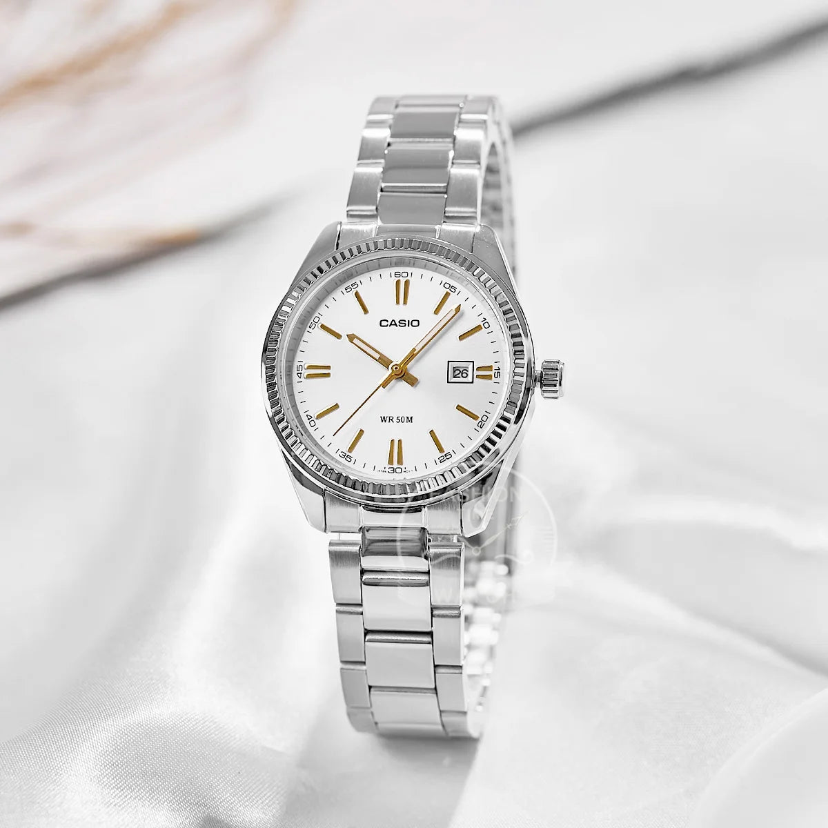 💖 Casio Women's Quartz Watch – Elegant Simplicity