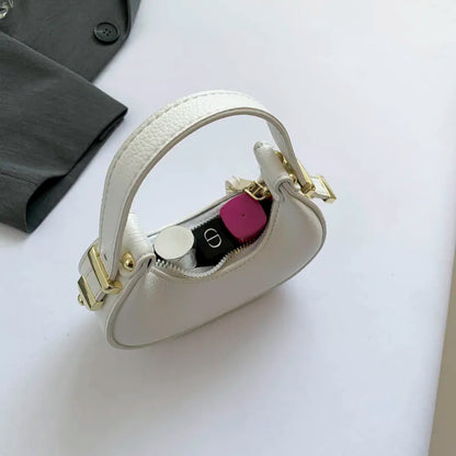 🩷 Y2K Mini Half Moon Purse – Trendy & Functional