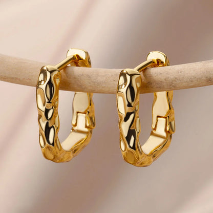 ✨ Heart Stainless Steel Hoop Earrings – Sparkling Elegance