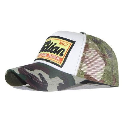 🧢 Fashion Embroidery Snapback Cap