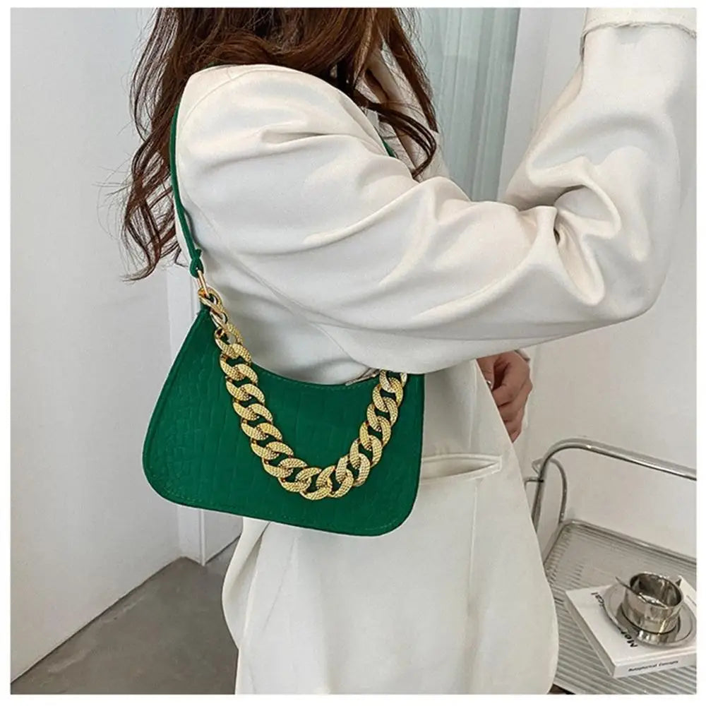 👜 Elegant Chain Shoulder Bag – Summer Luxe Vibes