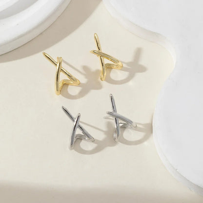 ✨ Trendy Gold Cross Stud Earrings – Minimalist Chic