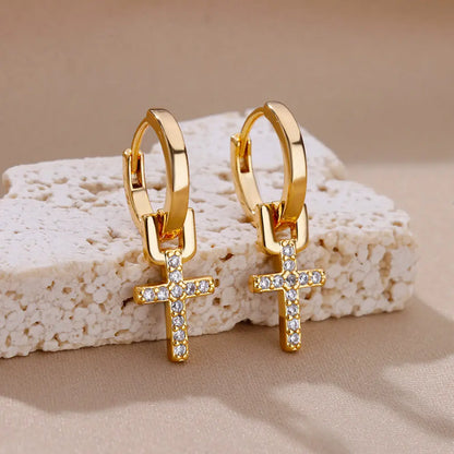 ✨ Heart Stainless Steel Hoop Earrings – Sparkling Elegance