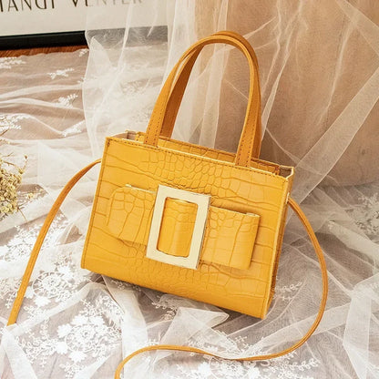👜 Luxury PU Leather Crossbody – Everyday Elegance