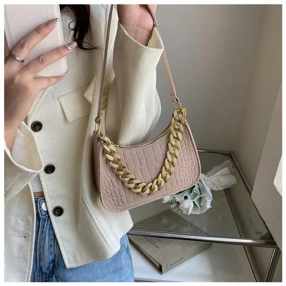👜 Elegant Chain Shoulder Bag – Summer Luxe Vibes