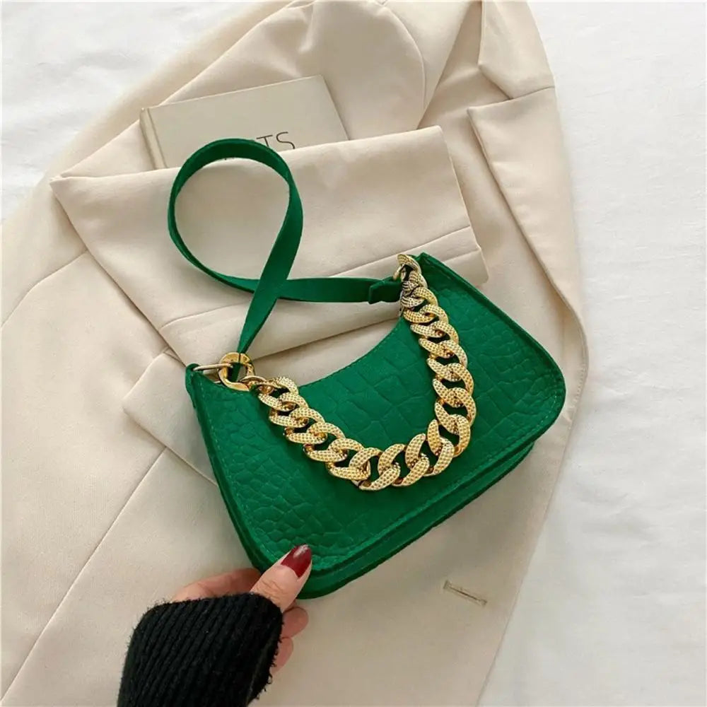 👜 Elegant Chain Shoulder Bag – Summer Luxe Vibes