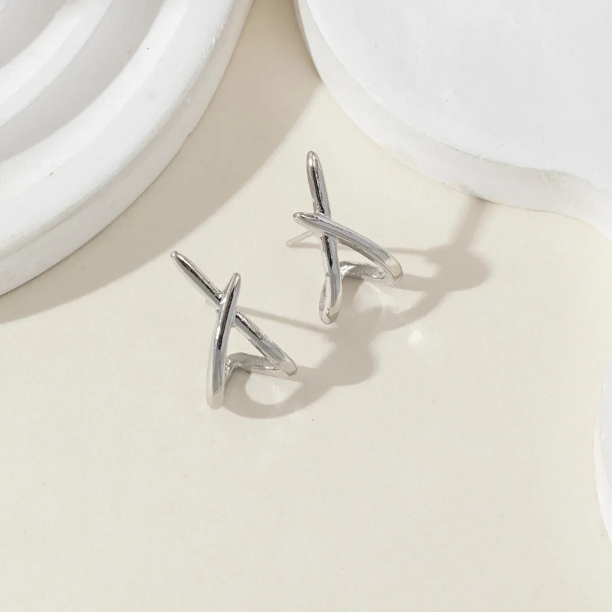 ✨ Trendy Gold Cross Stud Earrings – Minimalist Chic