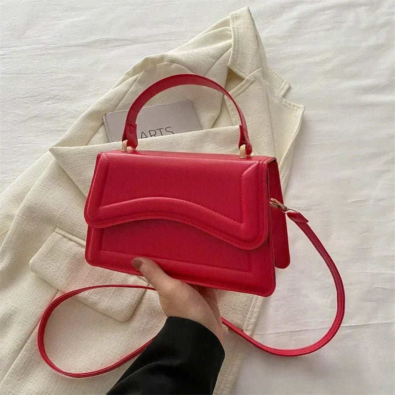 👜 High-Quality PU Leather Handbag – Chic & Functional