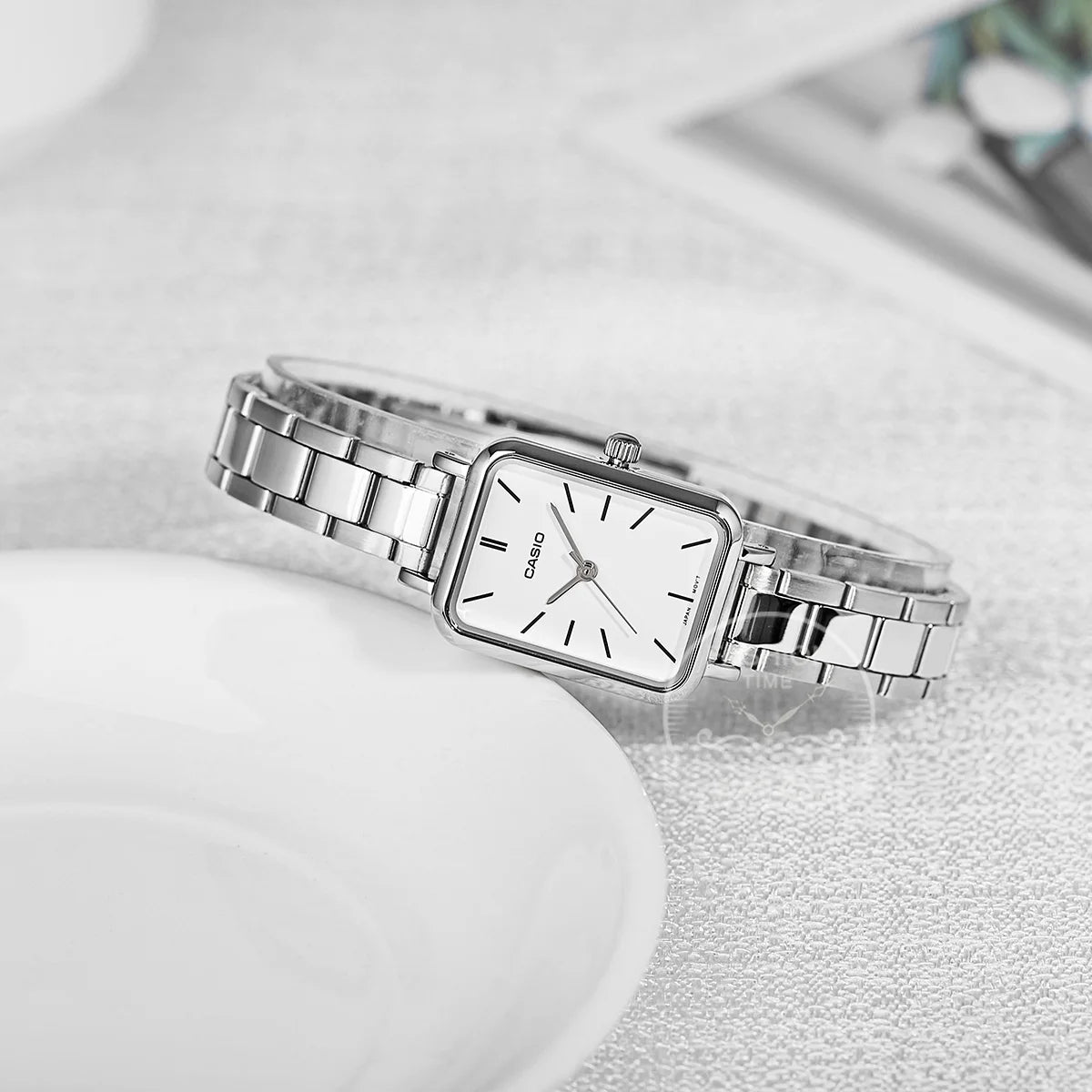 ⌚ Casio Women's Quartz Fashion Watch