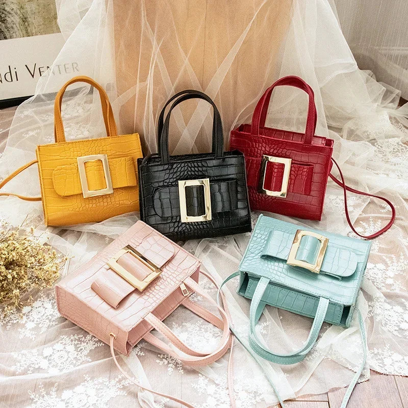 👜 Luxury PU Leather Crossbody – Everyday Elegance