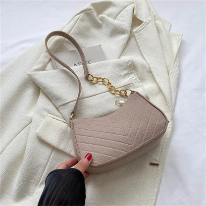 👜 Retro Felt Underarm Bag – Timeless & Trendy