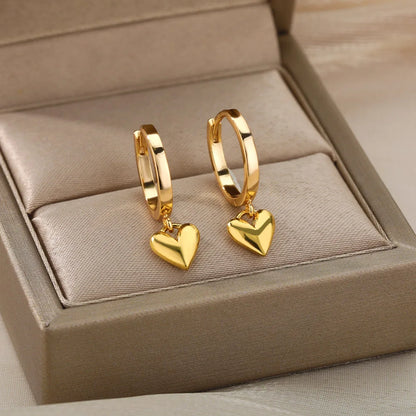 ✨ Heart Stainless Steel Hoop Earrings – Sparkling Elegance