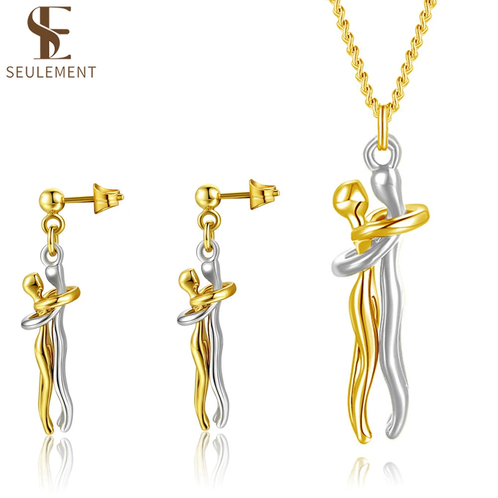 💛 New 14K Gold Embrace Pendant – Romantic Duo Jewelry