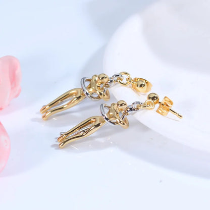 💛 New 14K Gold Embrace Pendant – Romantic Duo Jewelry
