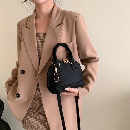 👜 Vintage Crocodile Pattern Shell Bag – Chic & Timeless