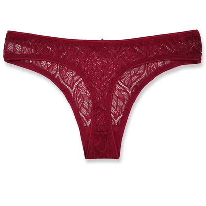 💖 Lace Patchwork Thong – Elegant Comfort Fit
